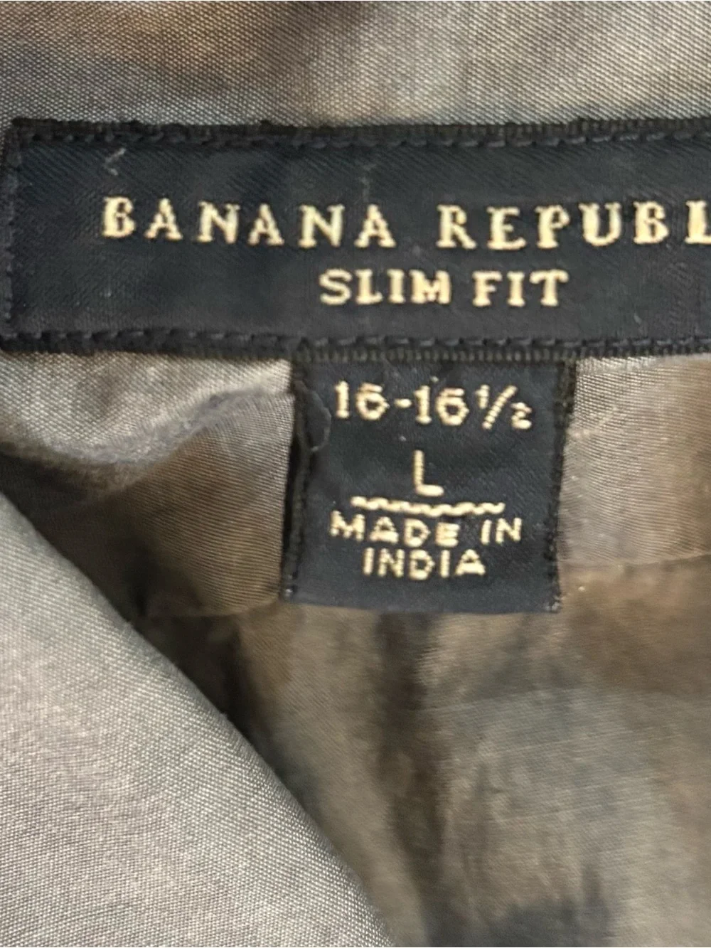 Banana Republic Men's Light Gray Long-Sleeve Button-Up Shirt